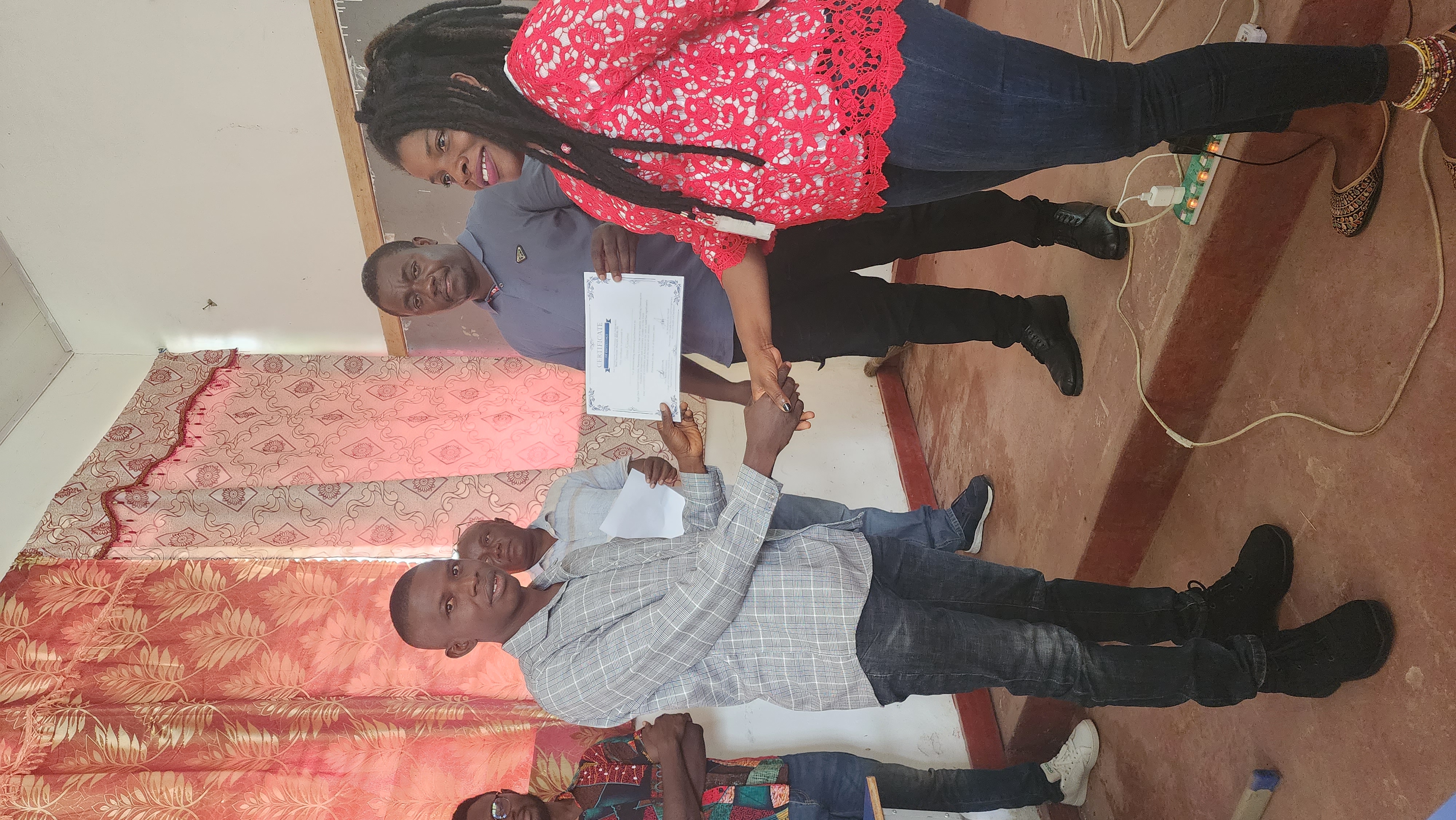 Certified best performers of a round's data collection 